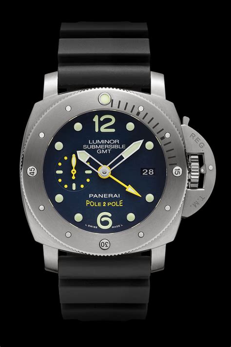 Panerai Luminor Submersible 1950 3 Days GMT 